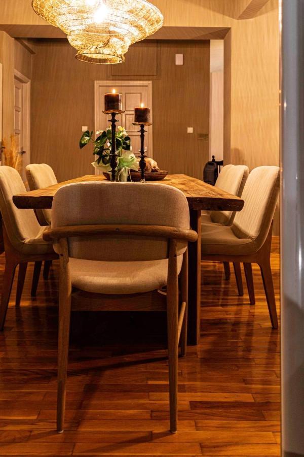 Pepromeno Luxury Apartment In The City Center Kalamata Exterior photo