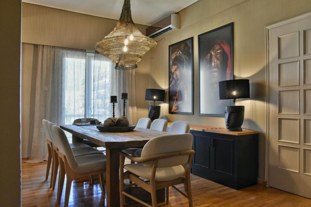Pepromeno Luxury Apartment In The City Center Kalamata Exterior photo