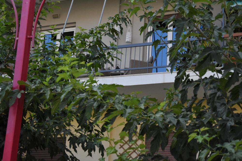 Pepromeno Luxury Apartment In The City Center Kalamata Exterior photo